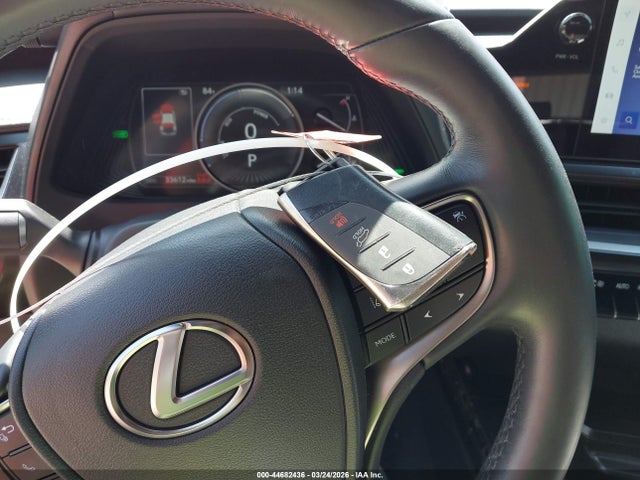 Lexus Ux Premium