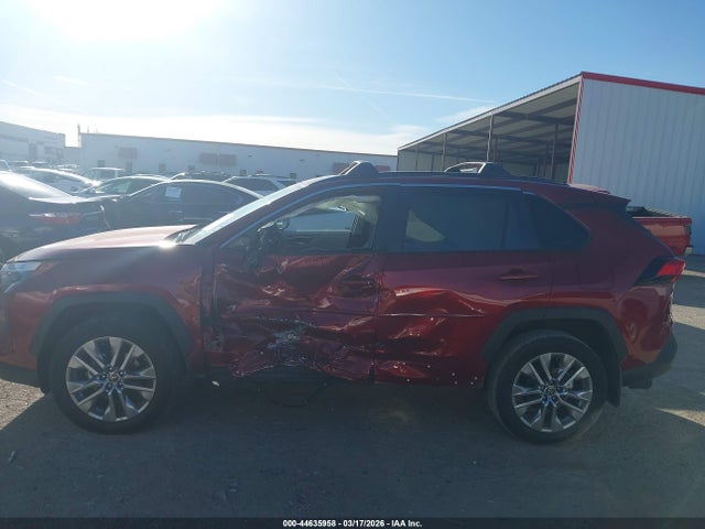 Toyota RAV4 Xle Premium