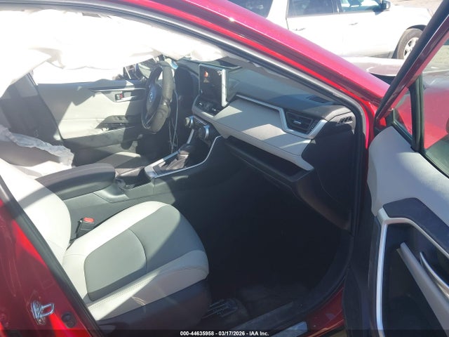 Toyota RAV4 Xle Premium