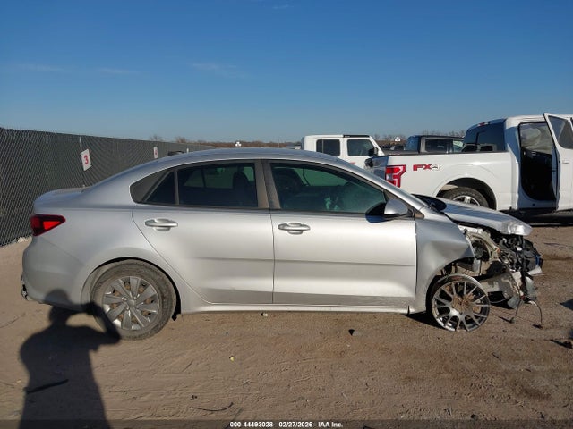 Kia Rio Lx