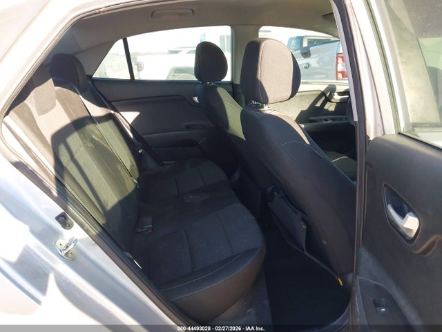 Kia Rio Lx