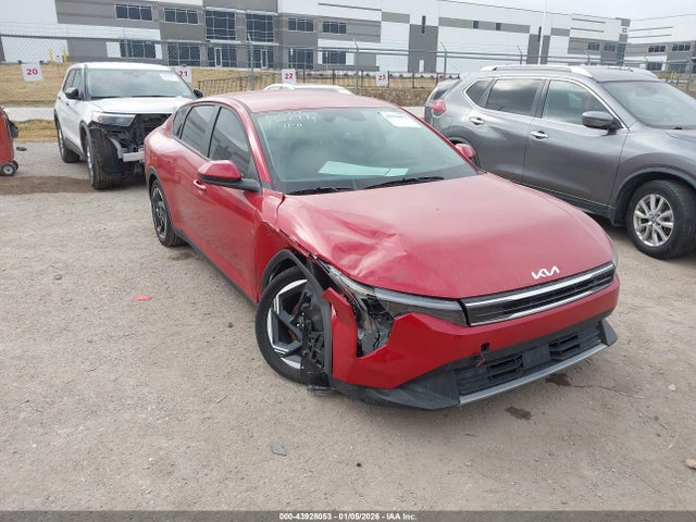 Salvage Kia K4 Image
