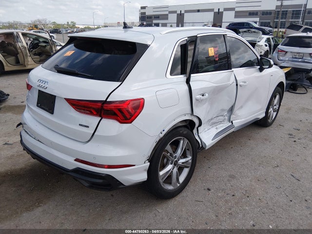 Audi Q3 Premium Plus 45 Tfsi S Line Quattro Tiptronic