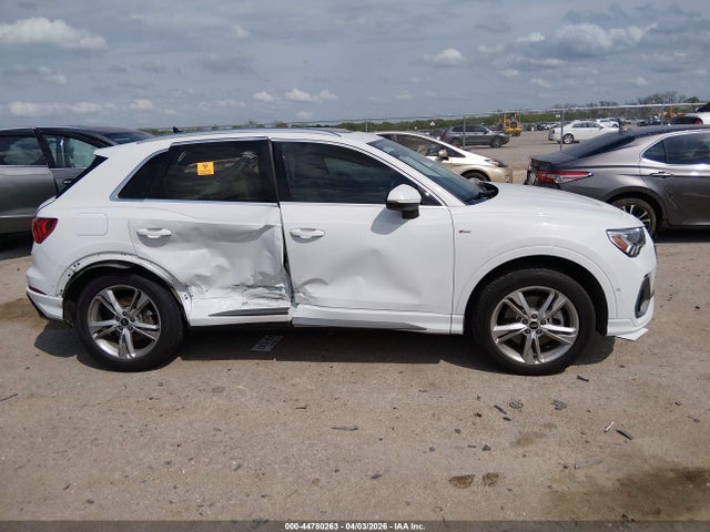 Audi Q3 Premium Plus 45 Tfsi S Line Quattro Tiptronic