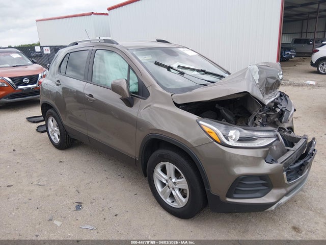 Salvage Chevrolet Trax Image