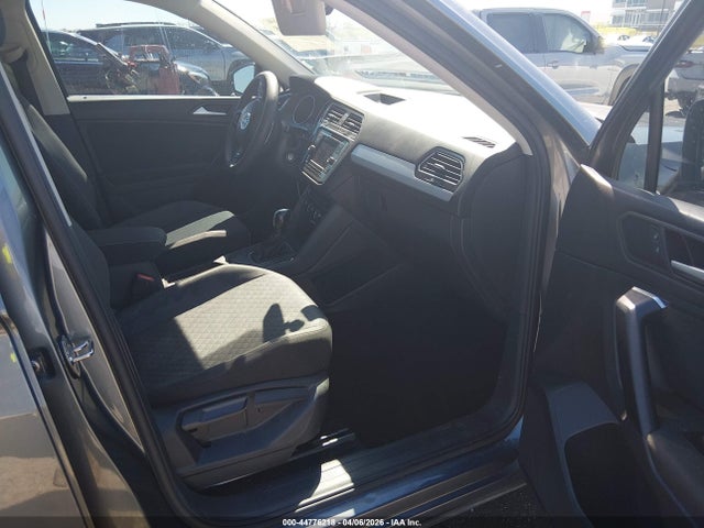 Volkswagen Tiguan 2.0t S