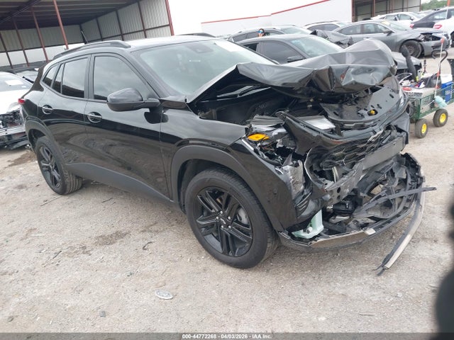 Salvage Chevrolet Trax Image