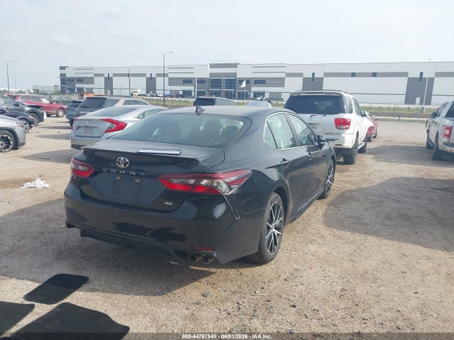 Toyota Camry Se