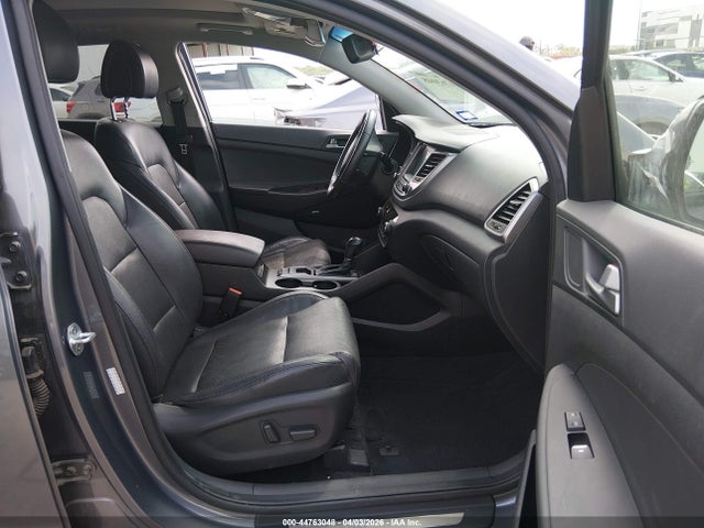 Hyundai TUCSON Limited