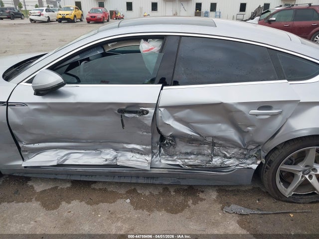 Audi A5 2.0t Premium