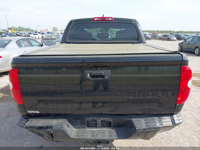 Toyota Tundra Sr5