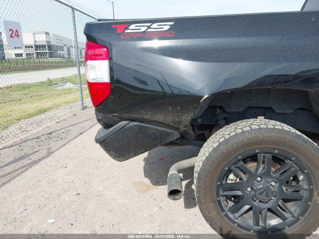 Toyota Tundra Sr5