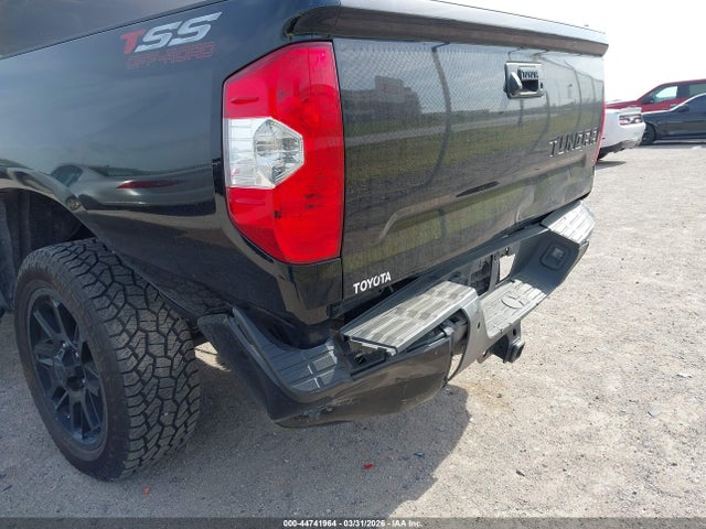 Toyota Tundra Sr5
