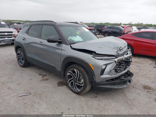 Salvage Chevrolet Trailblazer Image