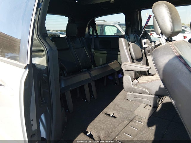Dodge Grand Caravan
