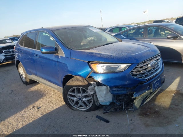Salvage Ford Edge Image