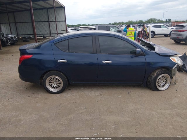 Nissan Versa 1.6 Sv