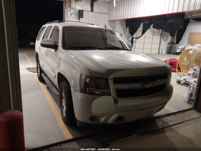 Salvage Chevrolet Tahoe Image