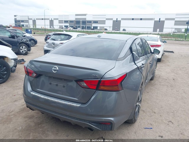 Nissan Altima Sr Fwd