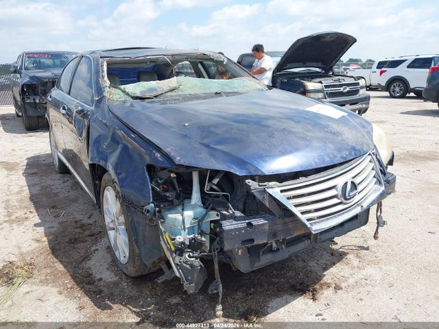 Salvage Lexus Es Image