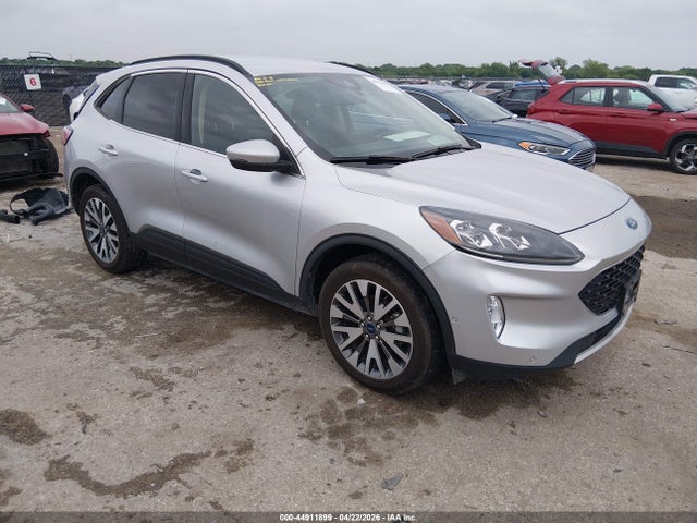Salvage Ford Escape Image