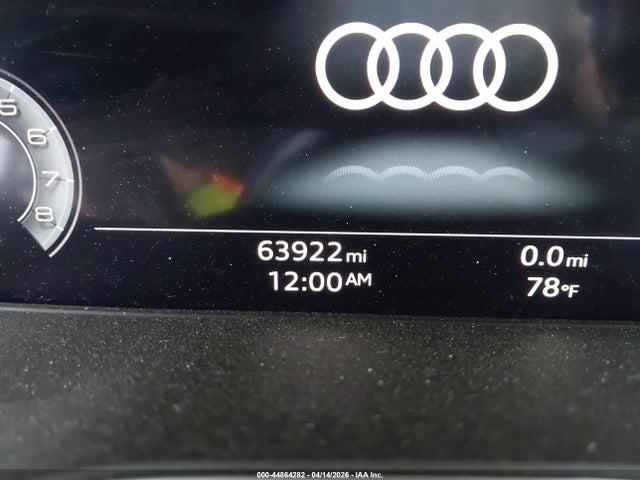 Audi A4 Premium Plus 45 Tfsi S Line Quattro S Tronic