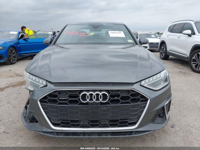 Audi A4 Premium Plus 45 Tfsi S Line Quattro S Tronic