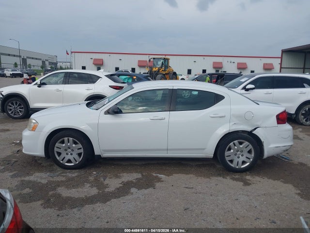 Dodge Avenger Se
