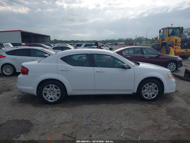 Dodge Avenger Se