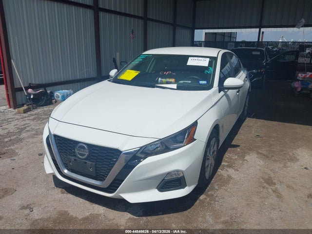 Nissan Altima S Fwd