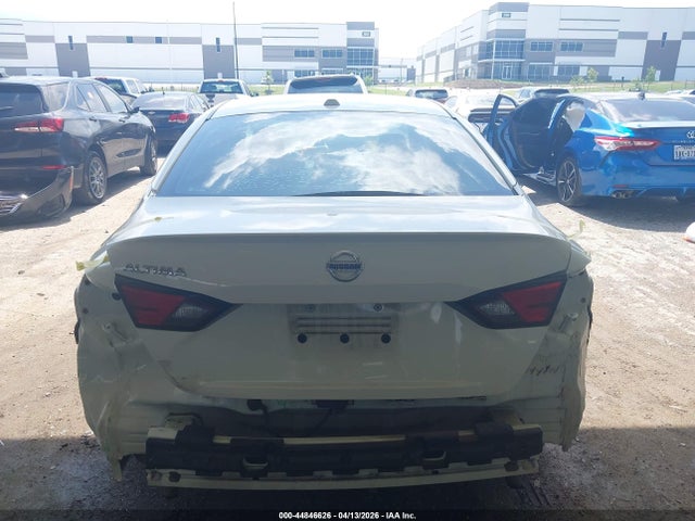 Nissan Altima S Fwd