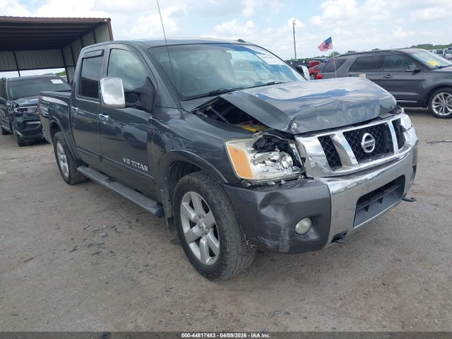 Salvage Nissan Titan Image