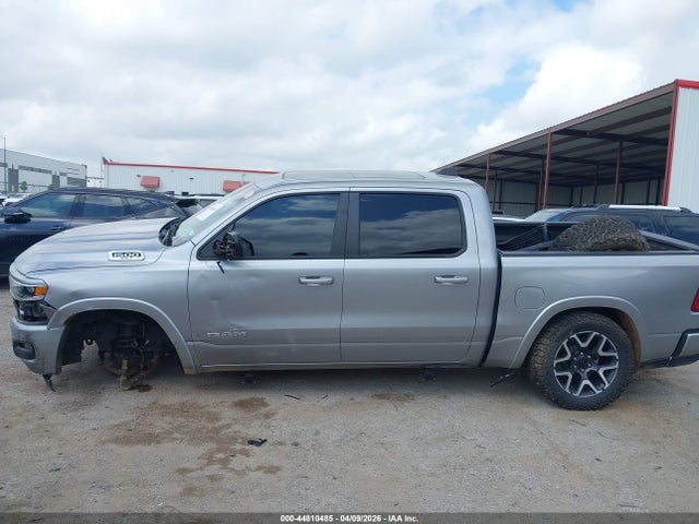 Ram 1500 Laramie  4x4 5'7 Box