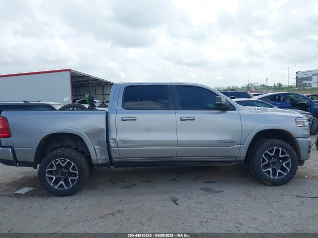 Ram 1500 Laramie  4x4 5'7 Box