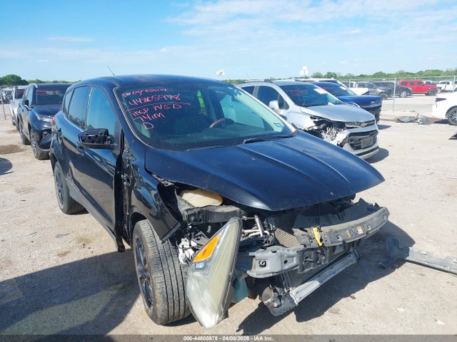 Salvage Ford Escape Image