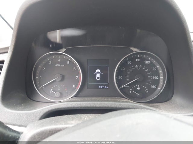 Hyundai ELANTRA Sel