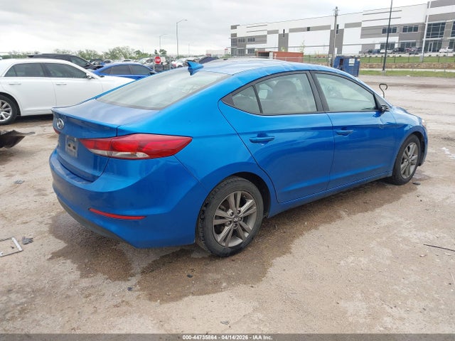 Hyundai ELANTRA Sel