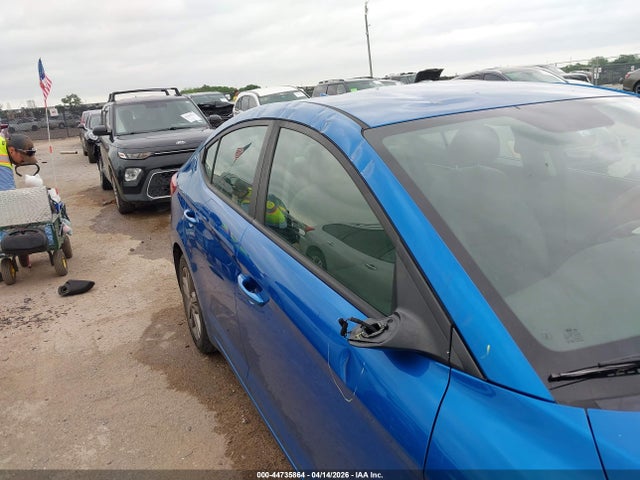 Hyundai ELANTRA Sel