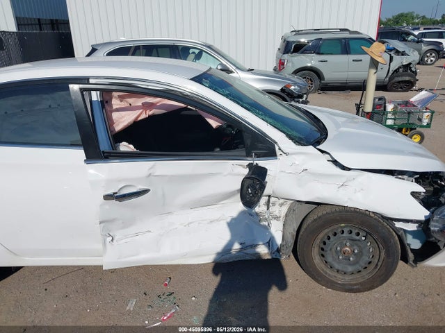 Nissan Sentra S