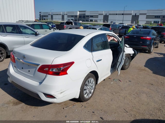 Nissan Sentra S