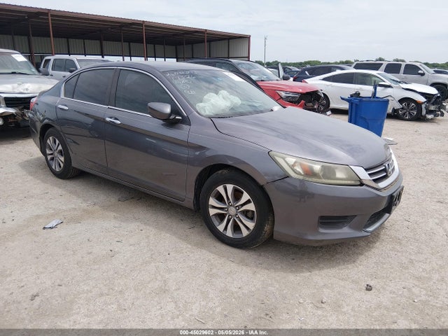 Salvage Honda Accord Image
