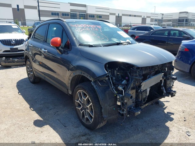 Salvage FIAT 500X Image