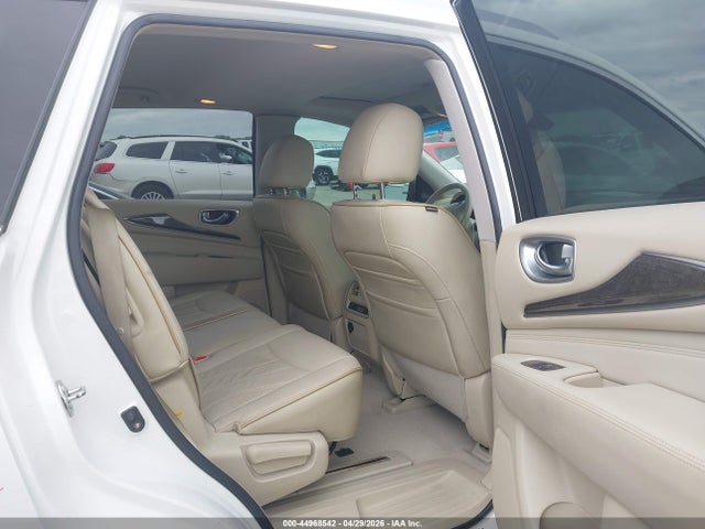 INFINITI Qx
