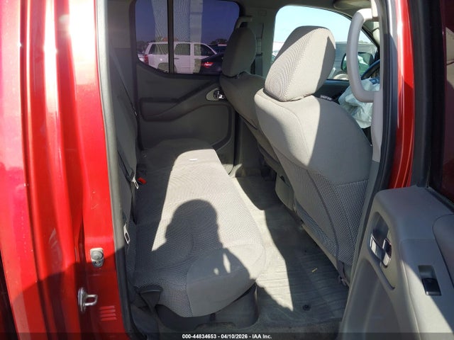 Nissan Frontier Sv