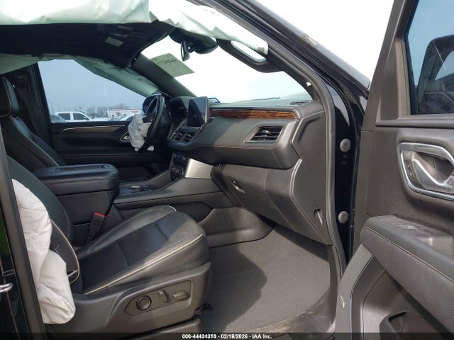 Chevrolet Suburban 4wd Premier