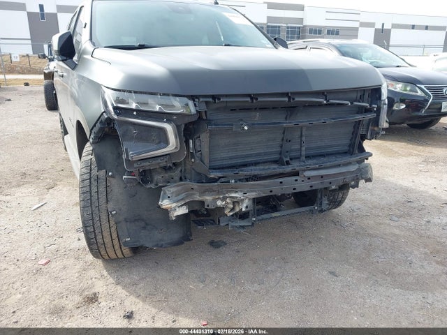 Chevrolet Suburban 4wd Premier