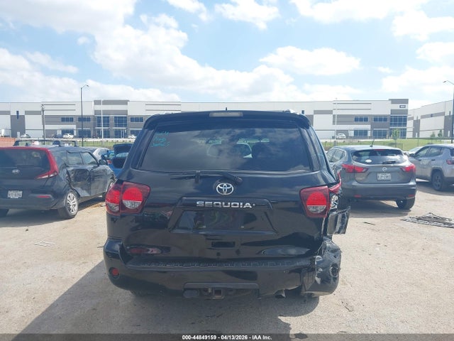 Toyota Sequoia Sr5