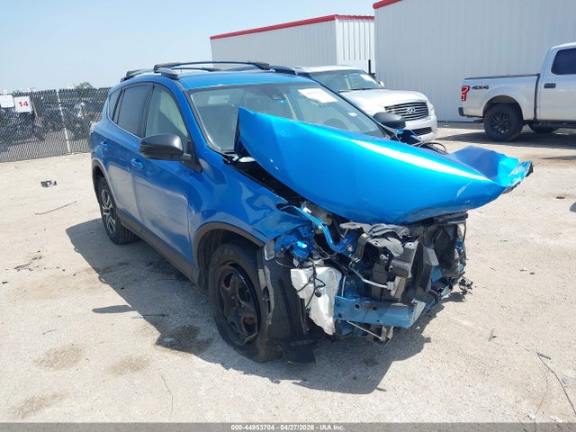 Salvage Toyota RAV4 Image