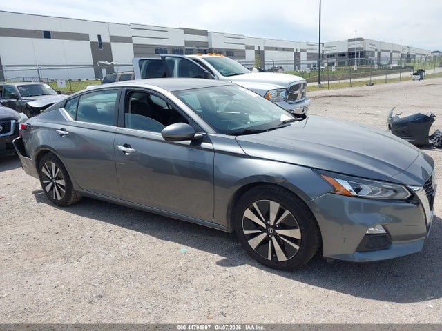 Nissan Altima Sv Fwd
