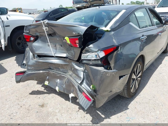 Nissan Altima Sv Fwd